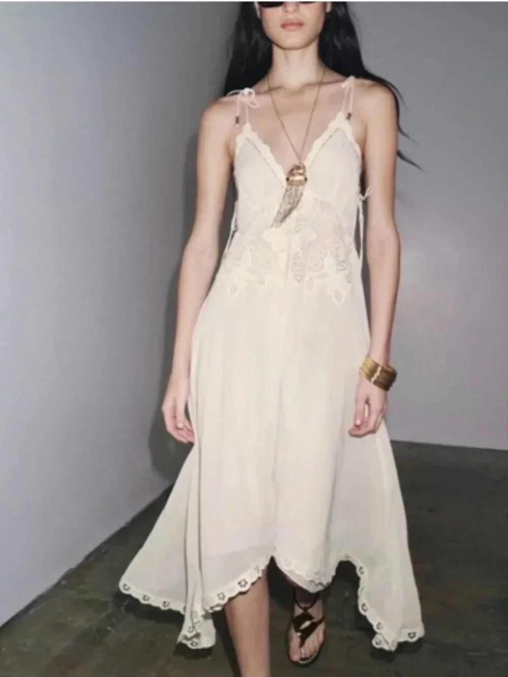 Zara ZW Collection Asymmetric Crochet Dress - Picture 10 of 11